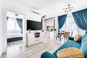 ARI - AFI Mall Luxurious Apartments