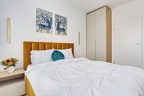 ARI - AFI Mall Luxurious Apartments