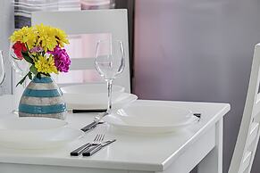 ARI - AFI Mall Luxurious Apartments