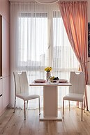 ARI - AFI Mall Luxurious Apartments