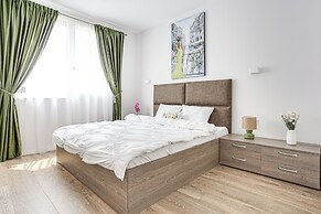 ARI - AFI Mall Luxurious Apartments