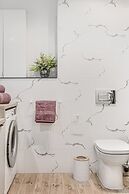 ARI - AFI Mall Luxurious Apartments