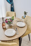 ARI - AFI Mall Luxurious Apartments