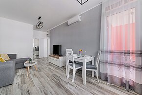 ARI - AFI Mall Luxurious Apartments