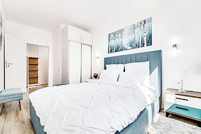 ARI - AFI Mall Luxurious Apartments