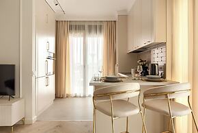 ARI - AFI Mall Luxurious Apartments