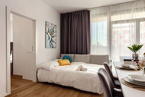 ARI - AFI Mall Luxurious Apartments