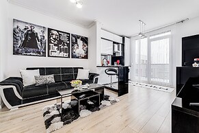 ARI - AFI Mall Luxurious Apartments