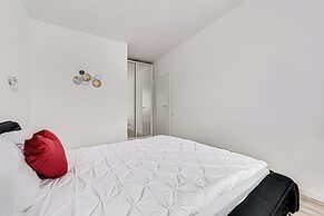 ARI - AFI Mall Luxurious Apartments