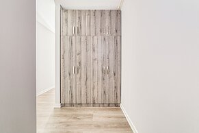 ARI - AFI Mall Luxurious Apartments