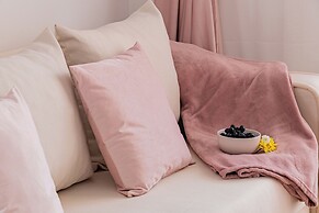 ARI - AFI Mall Luxurious Apartments