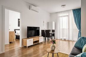 ARI - AFI Mall Luxurious Apartments