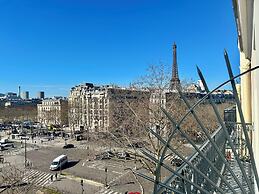 Eiffel Yard Hotel