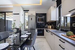 Villa Me - With Private Pool