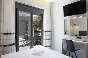Villa Me - With Private Pool