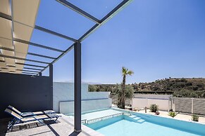 Villa Me - With Private Pool