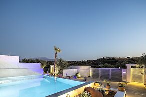 Villa Me - With Private Pool