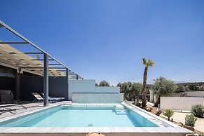 Villa Me - With Private Pool