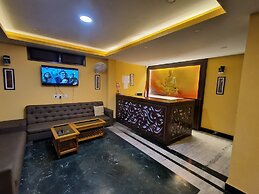 Hotel Shanti Palace