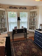 Magnolia House Bed & Breakfast