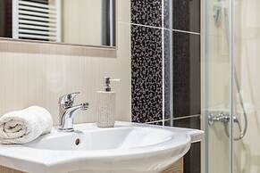 ARI - ARED Luxurious Apartments