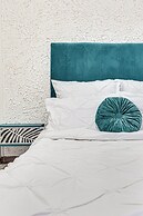 ARI - ARED Luxurious Apartments