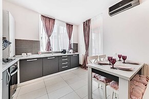 ARI - ARED Luxurious Apartments