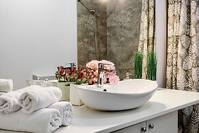 ARI - ARED Luxurious Apartments