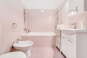 ARI - ARED Luxurious Apartments