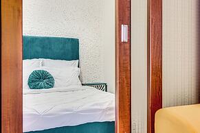 ARI - ARED Luxurious Apartments