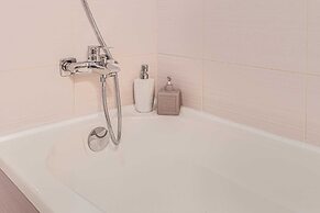 ARI - ARED Luxurious Apartments