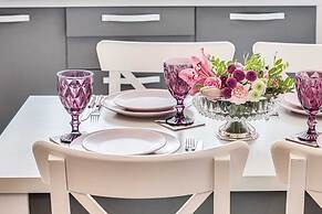 ARI - ARED Luxurious Apartments