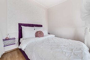 ARI - ARED Luxurious Apartments