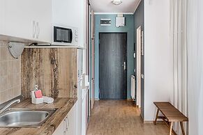 ARI - ARED Luxurious Apartments