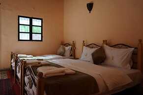 Riad Assia