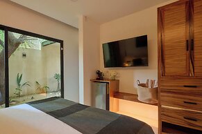 Hotel Compatir