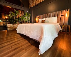 Hotel Lleras Park IV