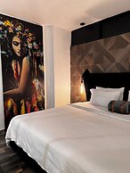 Hotel Lleras Park IV
