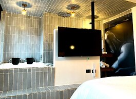 Hotel Lleras Park IV