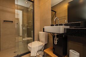 Sky Design Alphaville Housi by Anora