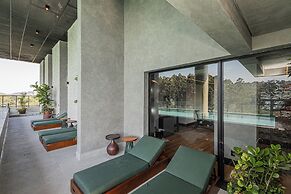 Sky Design Alphaville Housi by Anora