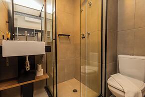 Sky Design Alphaville Housi by Anora