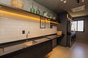 Sky Design Alphaville Housi by Anora