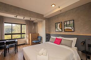 Sky Design Alphaville Housi by Anora