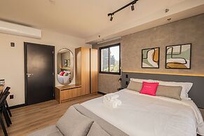 Sky Design Alphaville Housi by Anora