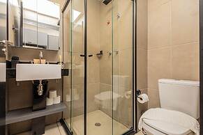 Sky Design Alphaville Housi by Anora