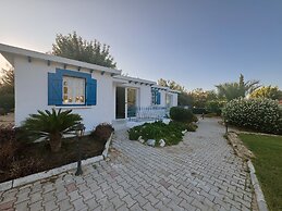 santoria village