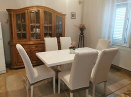 Apartments Bilić Trogir