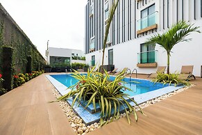 Belfast studio-Blue Waters Property.