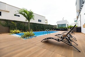 Belfast studio-Blue Waters Property.
